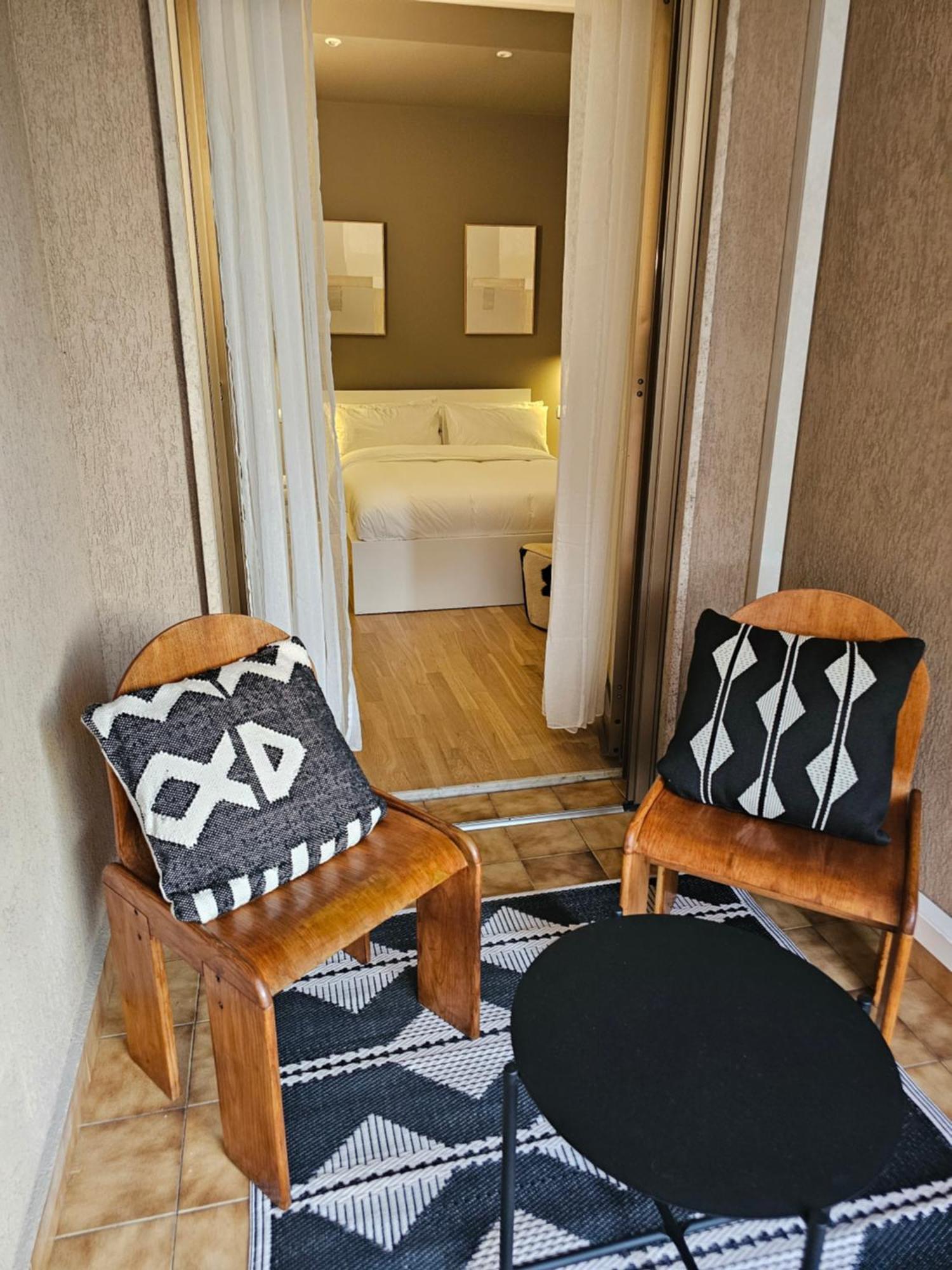 Santrid Suites Catania Bagian luar foto