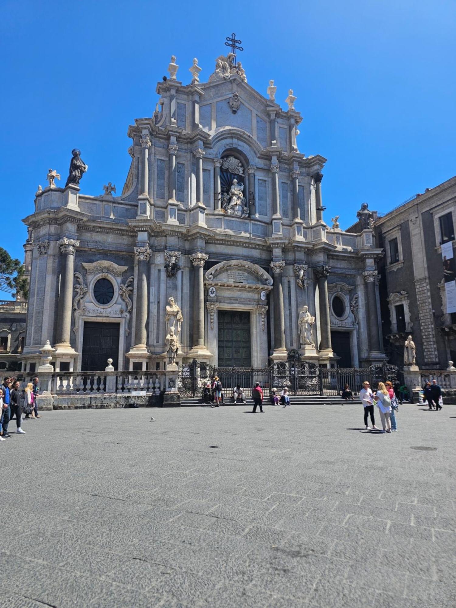Santrid Suites Catania Bagian luar foto
